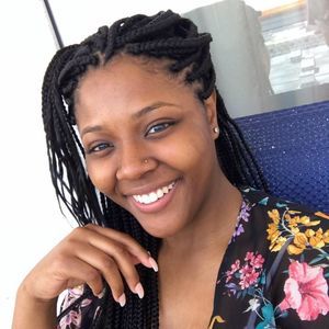 Meet your Posher, Jasmine